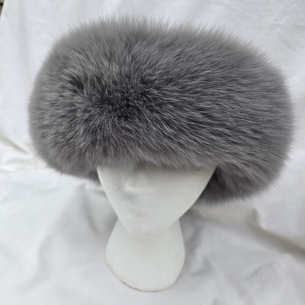 Patricia Underwood Knits Grey 100% Cashmere Fox Fur Cossack Russian Roller Hat